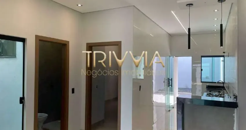 Casa 2 quartos com suíte e jardim de inverno – acabamento moderno e garagem para 2 carros