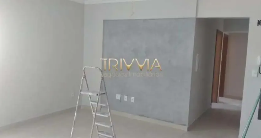 Apartamento recém reformado - 3 quartos com 2 suítes no santa mônica – 2 vagas e aquecedor solar