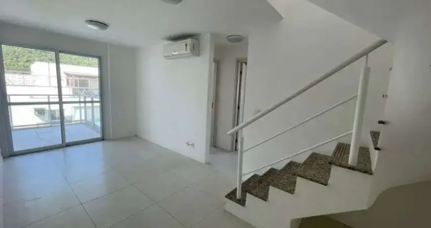 Duplex no recreio dos bandeirantes para venda com 147 metros quadrados com 3 quartos