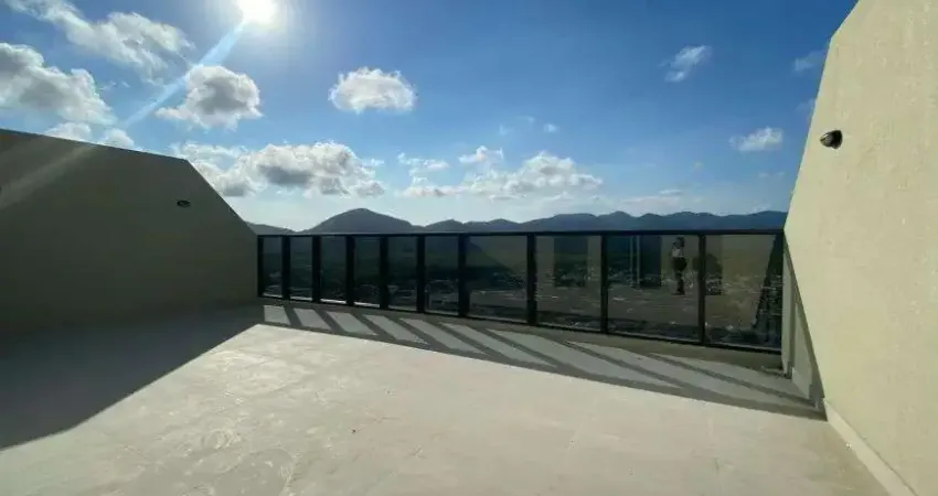 Cobertura duplex recém entregue pela construtora com 2 quartos no recreio dos bandeirantes. wide