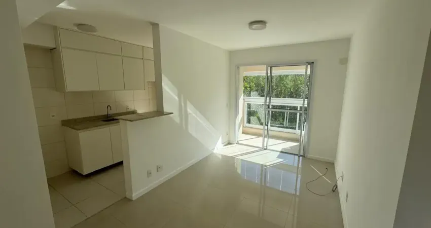 Imóvel para venda no recreio dos bandeirantes tem 65 metros quadrados com 2 quartos