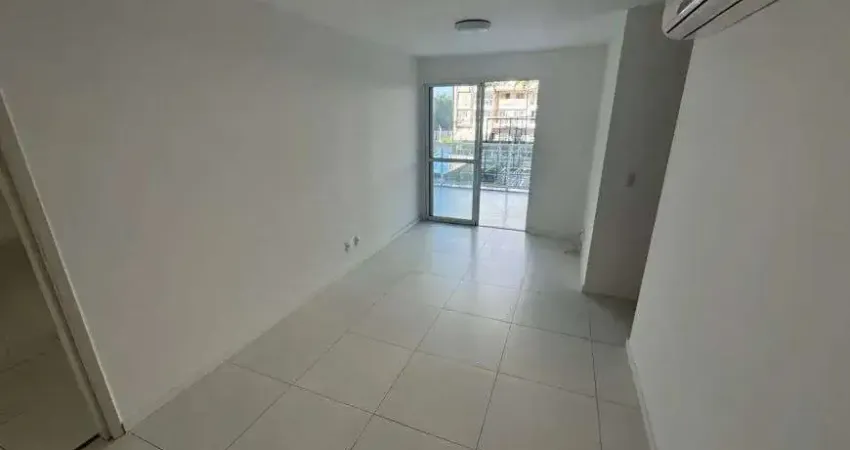 Imóvel para venda no recreio dos bandeirantes possui 70 metros quadrados com 2 quartos