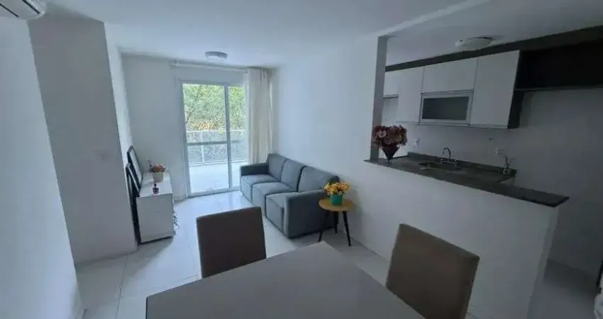 Imóvel para venda no recreio dos bandeirantes possui 70 metros quadrados com 2 quartos