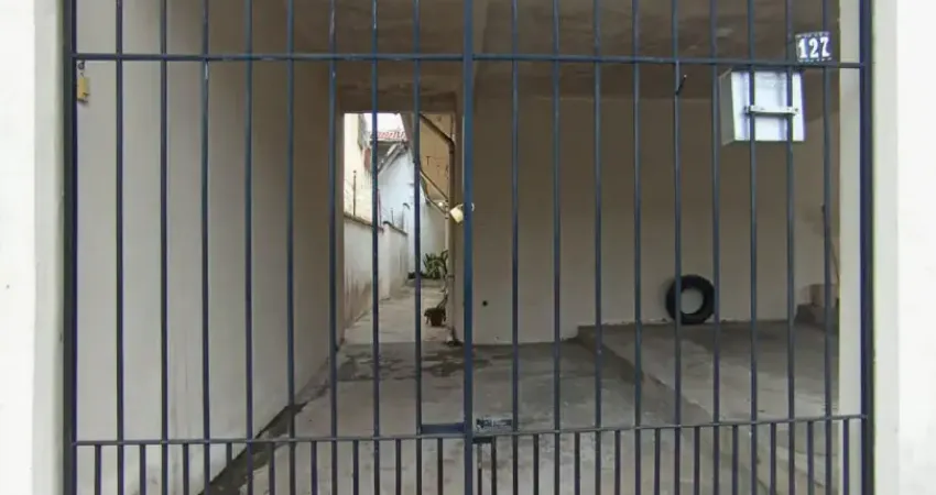 Kitnet/conjugado para aluguel tem 32 metros quadrados com 1 quarto