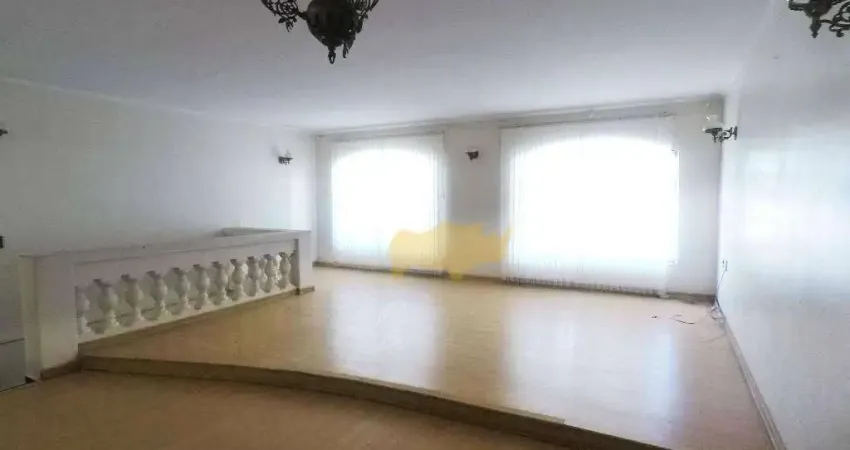 Imperdível!! casa ampla em ótima localização, no centro de rio claro. o imóvel pode ser utilizado para fins residenciais e comerciais. na parte superi