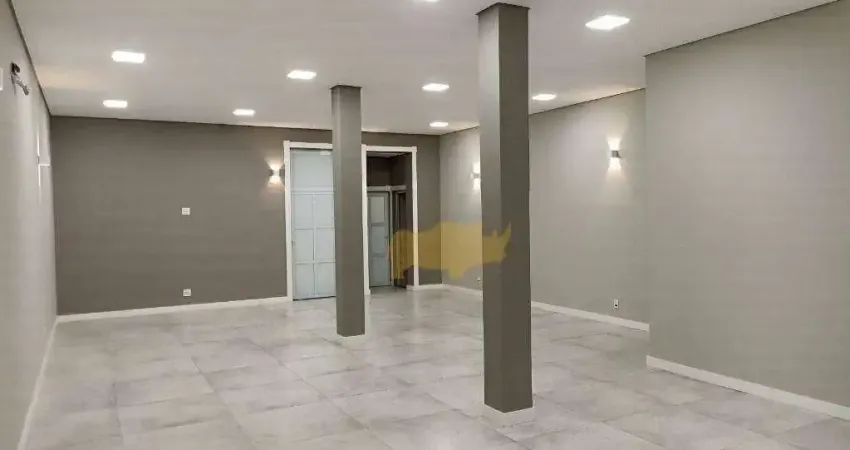 Prédio assobradado residencial e comercial em localização privilegiada.