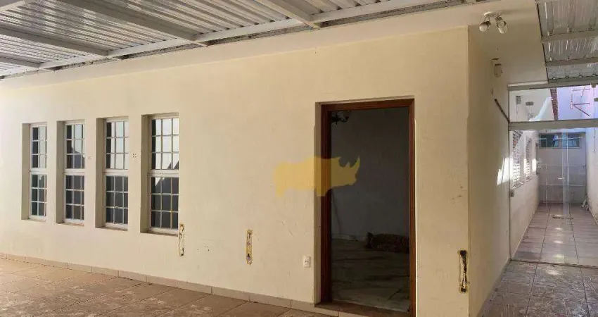 Aluga-se esta casa para ser utilizada seu próximo negócio. localização estratégica para fins comerciais.