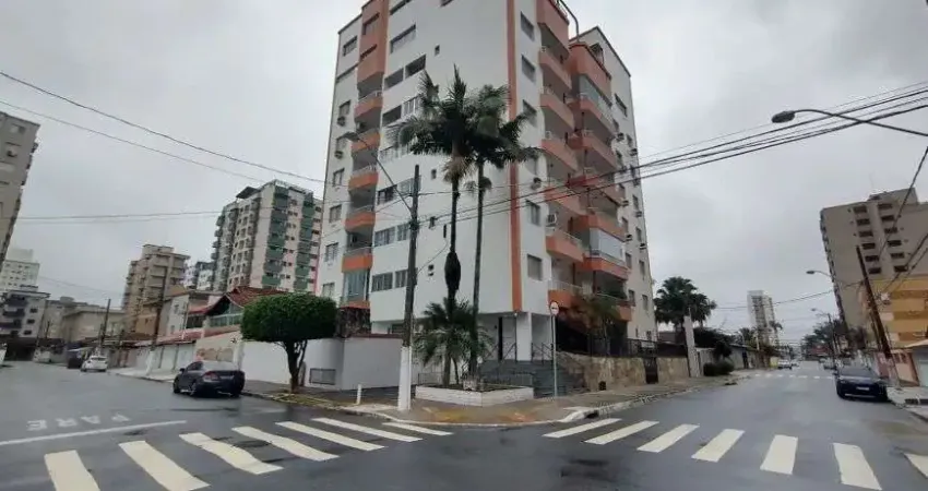Apartamento amplo c/sacada - 55m² - vista livre pra rua - piscina - apenas 300mts da praia - top!!!!
