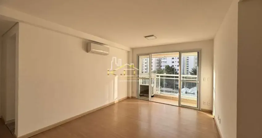 Apartamento de 65m² bem distribuídos –02 vagas + depósito privativo,  para venda e locação, vila le