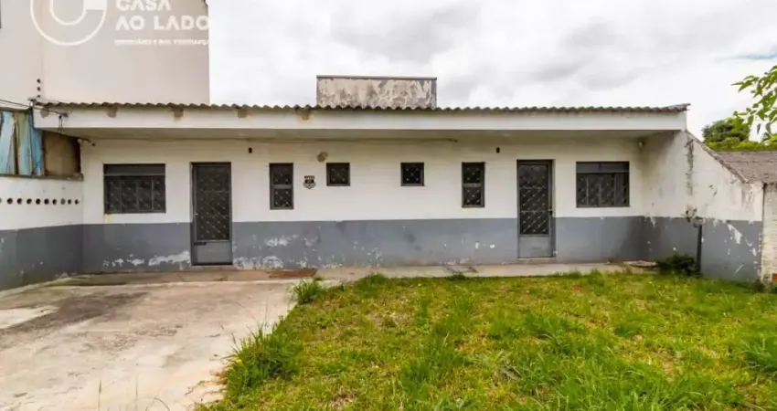 Casa com 4 quartos para alugar na Rua Humberto Ciccarino, 721, Boqueirão, Curitiba