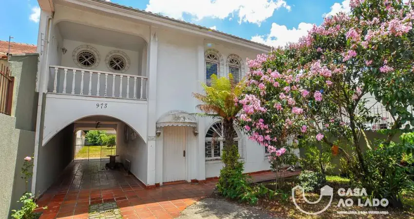 Casa no Alto da Rua XV de 561,00 m² com 3 quartos  - 41535-CS