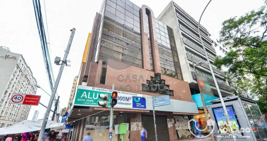 Loja Térrea 153m² na esquina da Marechal Deodoro com João Negrão no Centro - Curitiba/PR