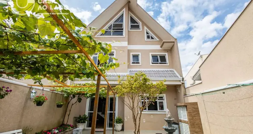 Casa com 3 quartos à venda na Rua Berta Klemts, 339, Fazendinha, Curitiba