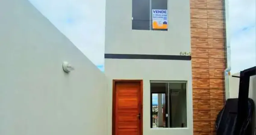 Sobrado 120m² com 2 quartos e quintal - pinheirinho- curitiba/pr