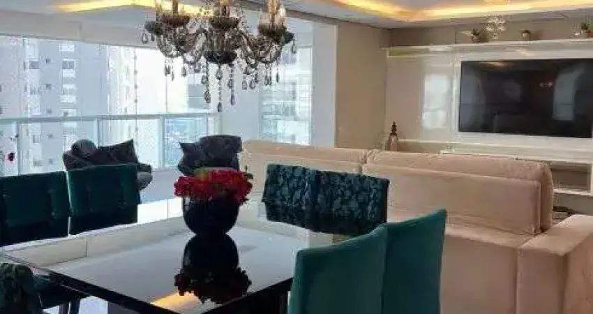 Lindo apto no edificio plaza mayor, ipiranga, fácil acesso pra brás e 25 de março, prédio resort