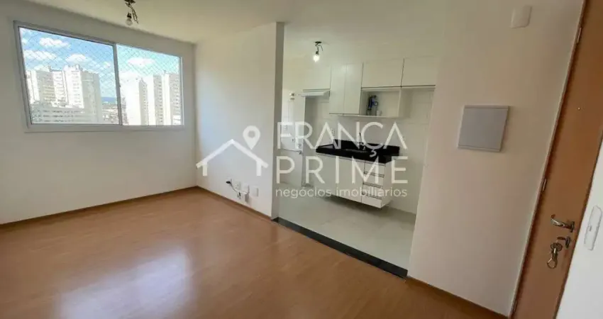 Imóvel de 2 dormitorios, armarios planejados, andar alto, vaga de garagem