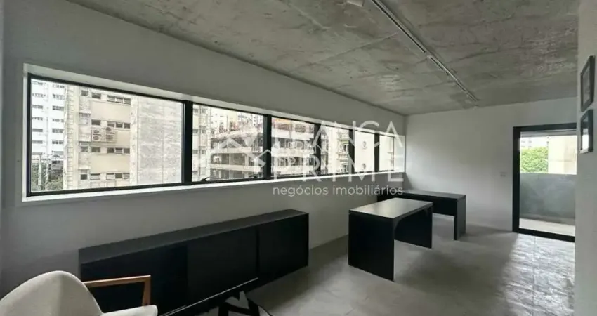 Sala comercial com 40m², pronta para reforma e adpação a sua escolha.