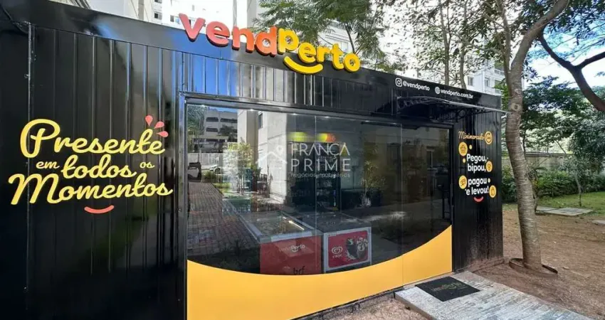 Apartamento de 43m², 2 dormitórios, armários planejados, vaga de garagem .