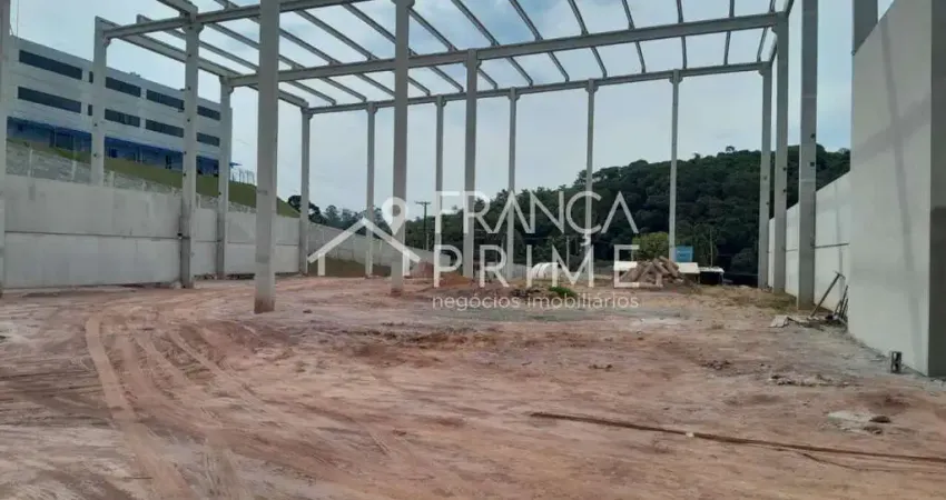 Barracão / Galpão / Depósito para alugar na Estrada Pedro Xavi, 11, Potuverá, Itapecerica da Serra