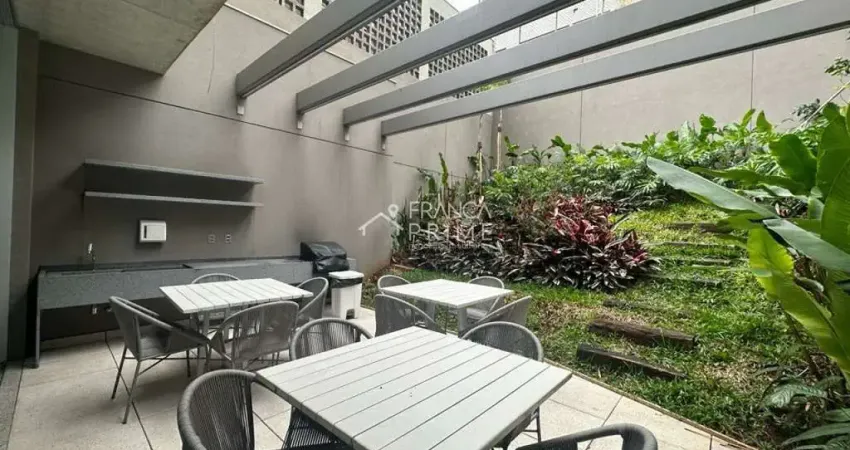Apartamento de 90mts bem localizado duplex no coração de são paulo ao lado av. paulista e metro.