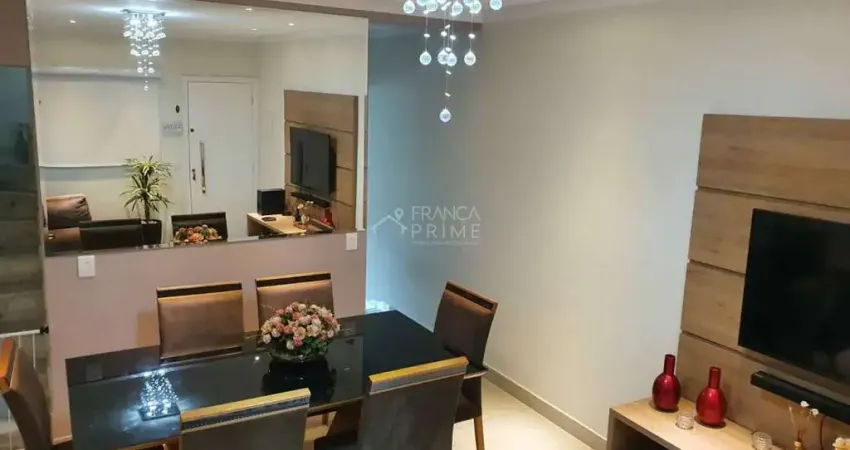 Casa 3 quartos todos decorados móveis alto padrão com espelhos 1 suíte com ar condicionado, varanda