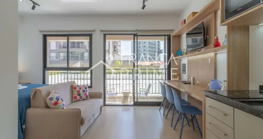 Studio à venda mobiliado   -  29m2 - 1 quarto   /  varanda /  vila madalena  são paiulo sp.