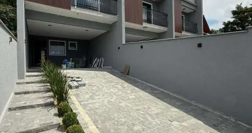 Casa para Venda em Joinville, São Marcos, 3 dormitórios, 1 suíte, 3 banheiros, 2 vagas