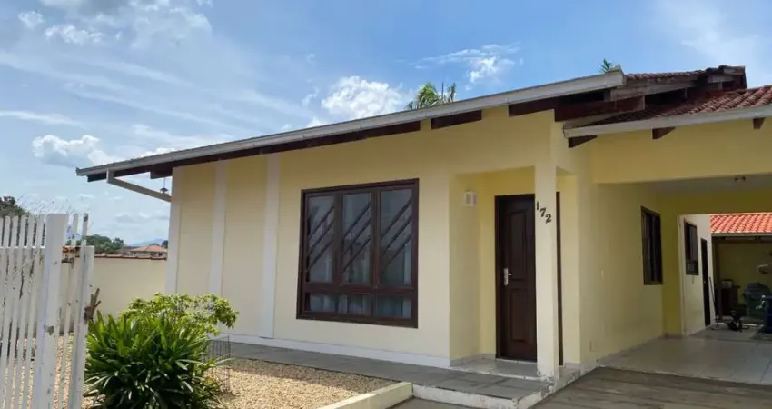 Casa para venda em joinville, floresta, 3 dormitórios, 1 suíte, 2 banheiros, 2 vagas