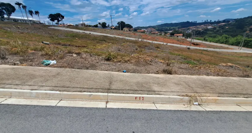 Terreno 200m² – condição imperdível sua chance de sair do aluguel!