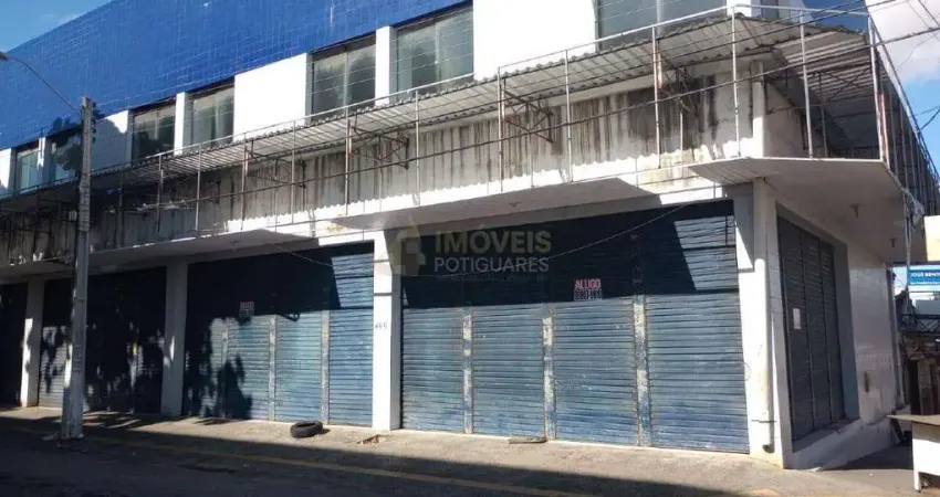 Excelente Loja no coração do Alecrim com 120 m², na Rua Pres. José Bento