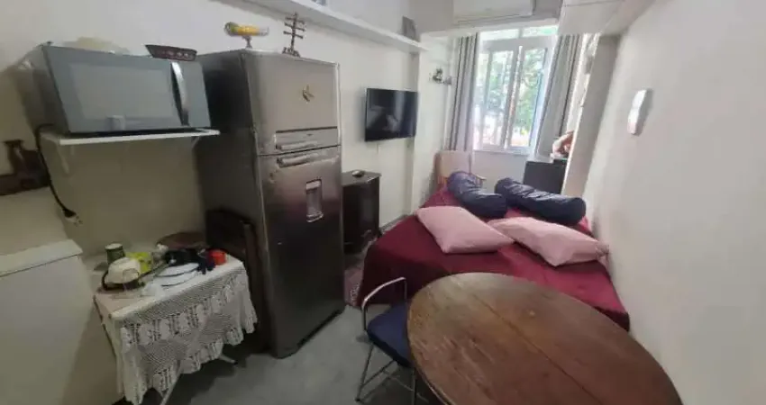 Kitnet / Stúdio à venda na Rua Barata Ribeiro, Copacabana, Rio de Janeiro