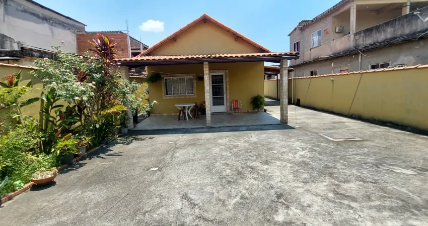 Maravilhosa casa independente a venda no gramacho!!! com 2 quartos, com 74 m²