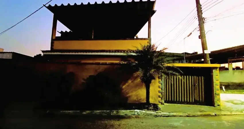 Casa linear frente de rua independente à venda no bairro itatiaia