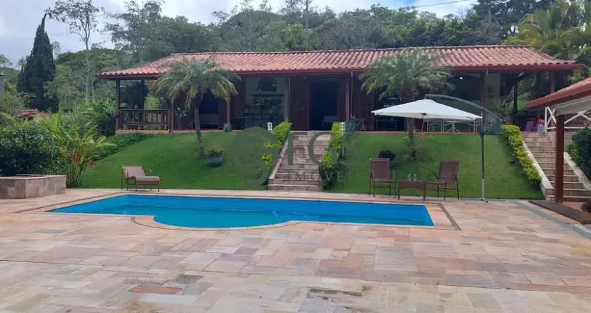 Casa aconchegante para locação em ibiúna no condomínio porto de ibiúna