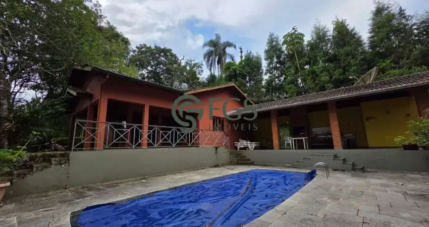 Casa em condomínio fechado com 4 quartos para alugar na Av. Martinique, s n, Ressaca, Ibiúna