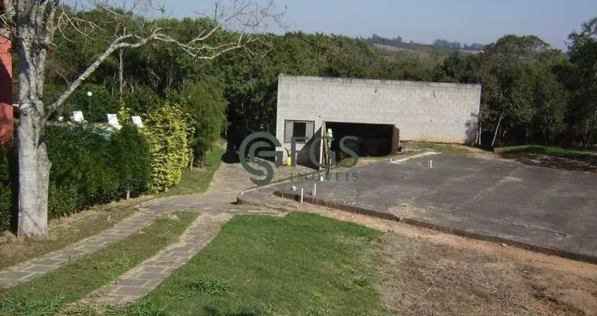 Terreno no condomínio porto de ibiúna com 1260 m² edificado e pronto para usar.