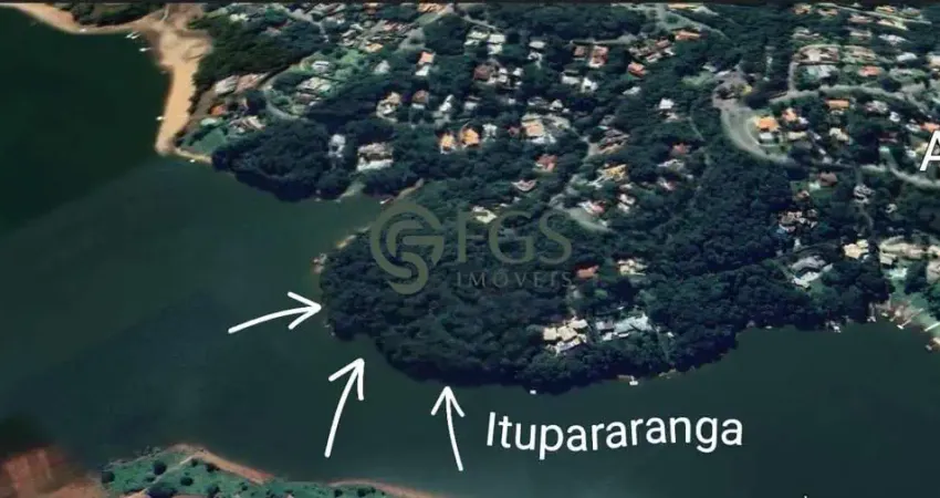 Terreno único à beira da represa com 9557m² no condomínio veleiros de ibiúna-sp