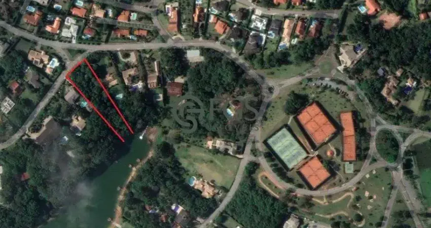 Terreno na represa com 2280m² no condomínio porto de ibiúna - sp