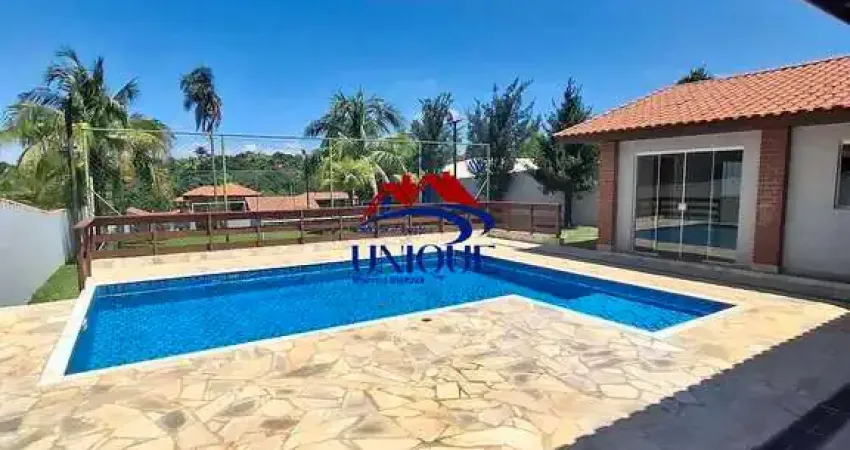 Linda chácara à venda no condomínio nova rheata em boituva sp