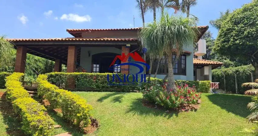 Chácara em condominio fechado com 3dormt apenas 10min do centro de boituva