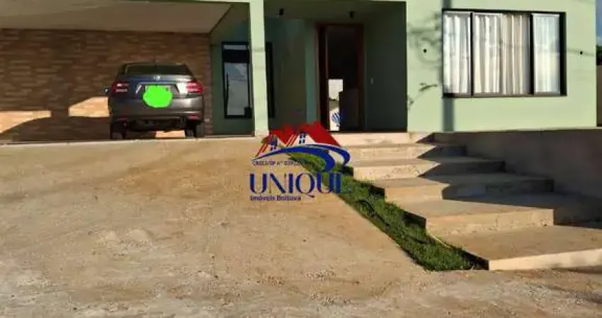 Linda casa de condomínio em terreno de 1000m² à venda em boituva -sp
