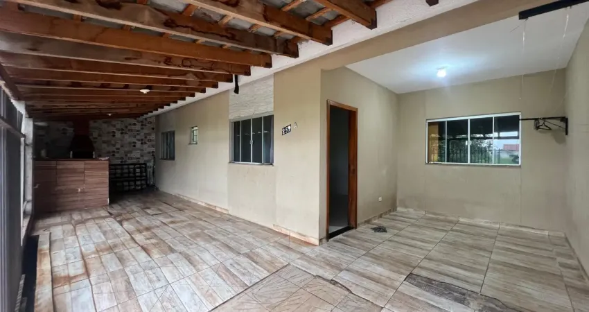 Casa ampla com área gourmet e 3 quartos, próxima ao centro de sarandi