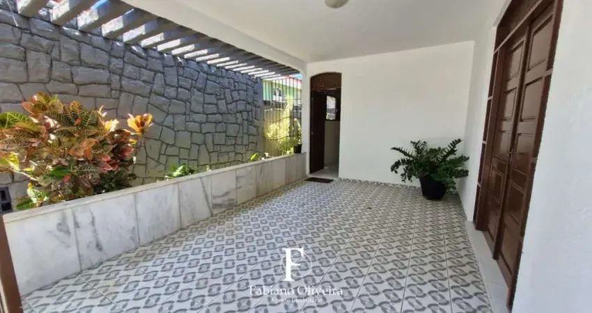 Excelente casa à venda na rua dos tororós em lagoa nova - natal rn