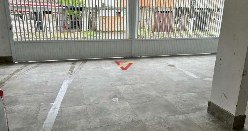 EXCELENTE OPORTUNIDADE CASA CONDOM&#205;NIO - ESMERALDA