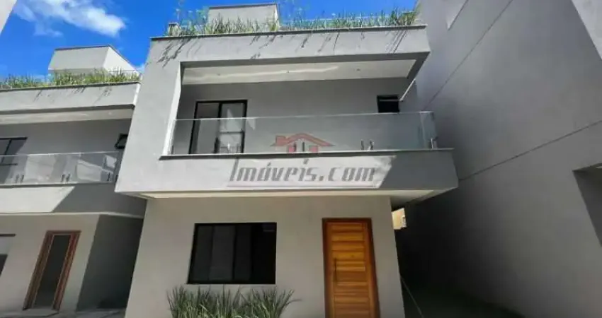 Casa em condomínio fechado com 4 quartos à venda na Rua Potiguara, 423, Freguesia (Ilha do Governador), Rio de Janeiro
