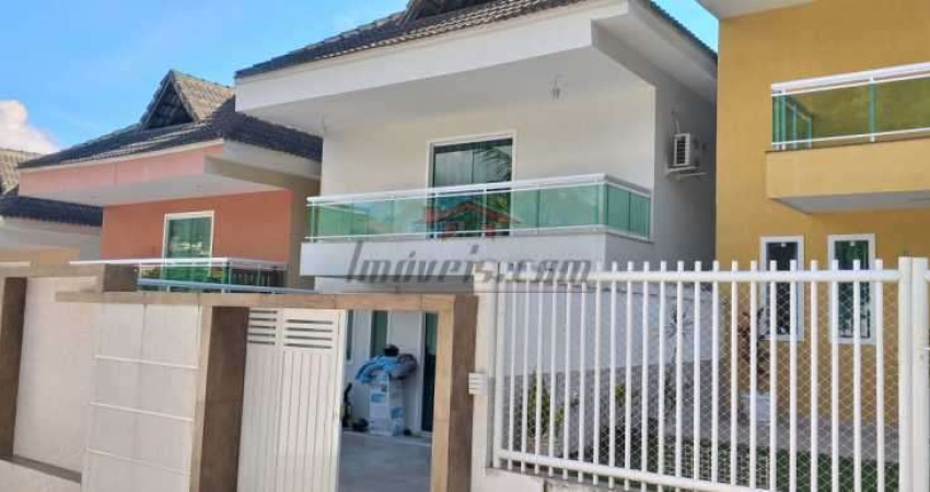 Casa em condomínio fechado com 3 quartos à venda na Rua Virgínia Vidal, 167, Tanque, Rio de Janeiro
