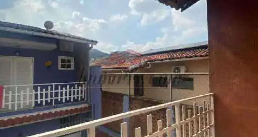 Casa em condomínio fechado com 2 quartos à venda na Rua Oriente Novo, 40, Taquara, Rio de Janeiro
