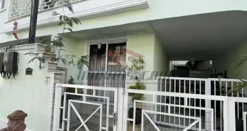 Casa em condomínio fechado com 3 quartos à venda na Estrada Curumau, 111, Taquara, Rio de Janeiro