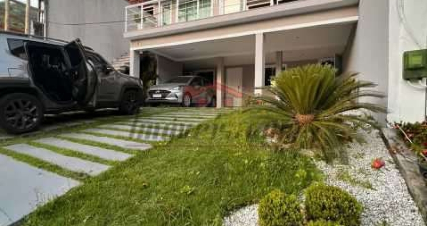 Casa em condomínio fechado com 4 quartos à venda na Estrada do Cafundá, 3204, Taquara, Rio de Janeiro