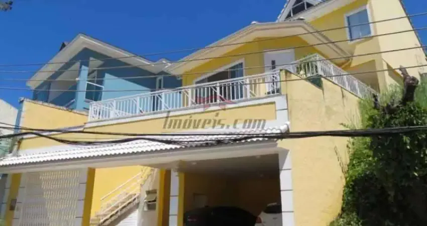 Casa em condomínio fechado com 3 quartos à venda na Rua Carmem Aguiar de Matos, 216, Taquara, Rio de Janeiro